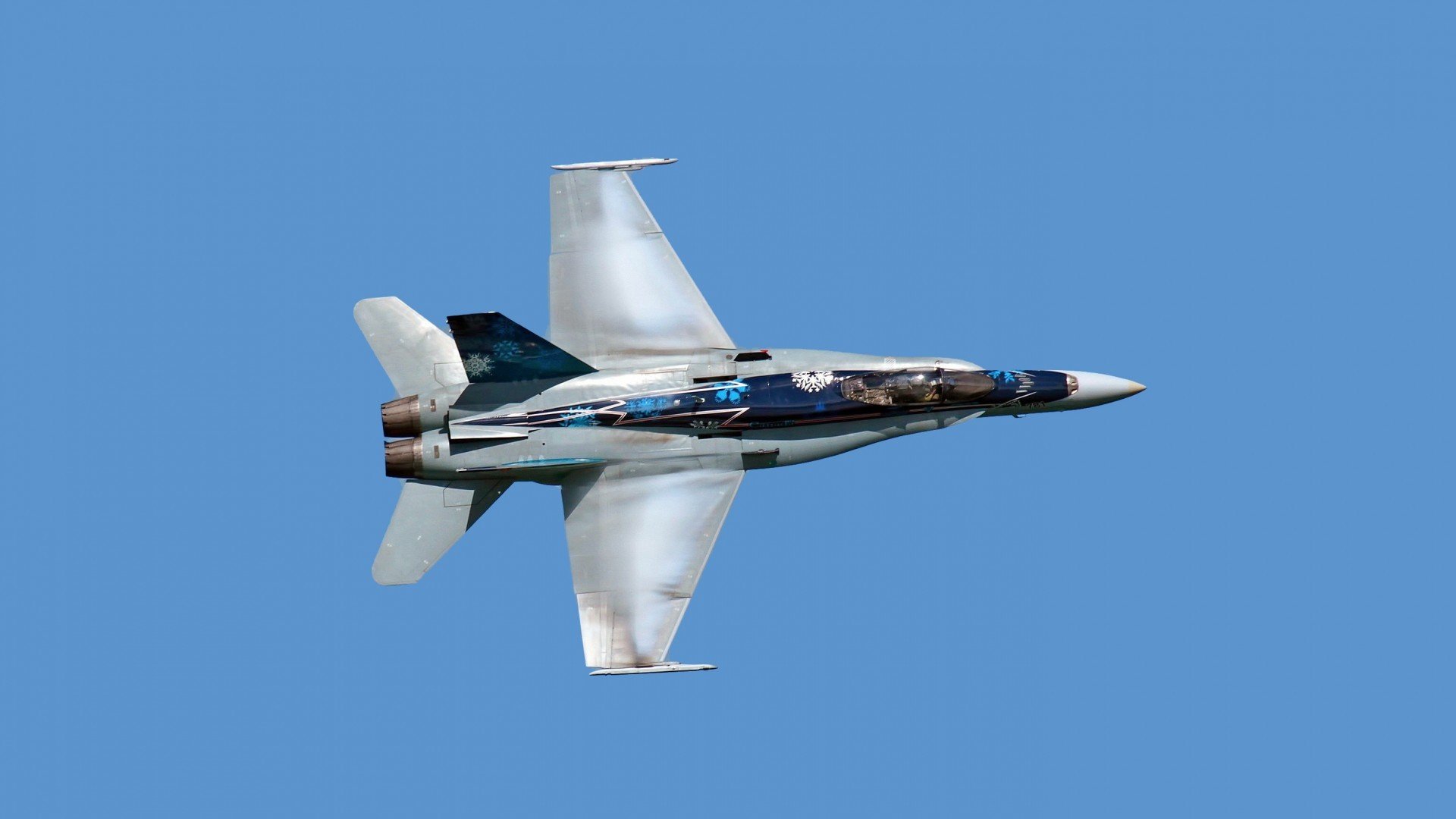 爱游戏体育在线-乔治坦言球场沟通是决定比赛胜负关键